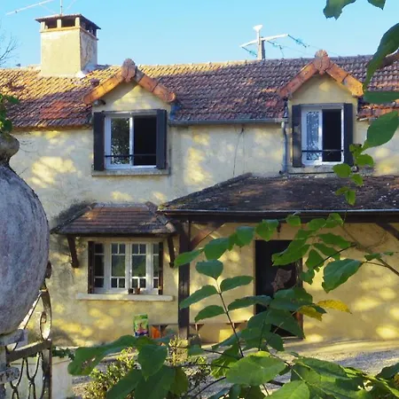 Bed & Breakfast Lascaux Aux Meulieres A *