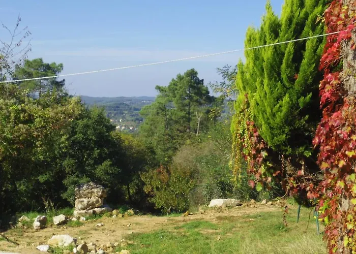 Lascaux Aux Meulieres A فندق مبيت وإفطار *